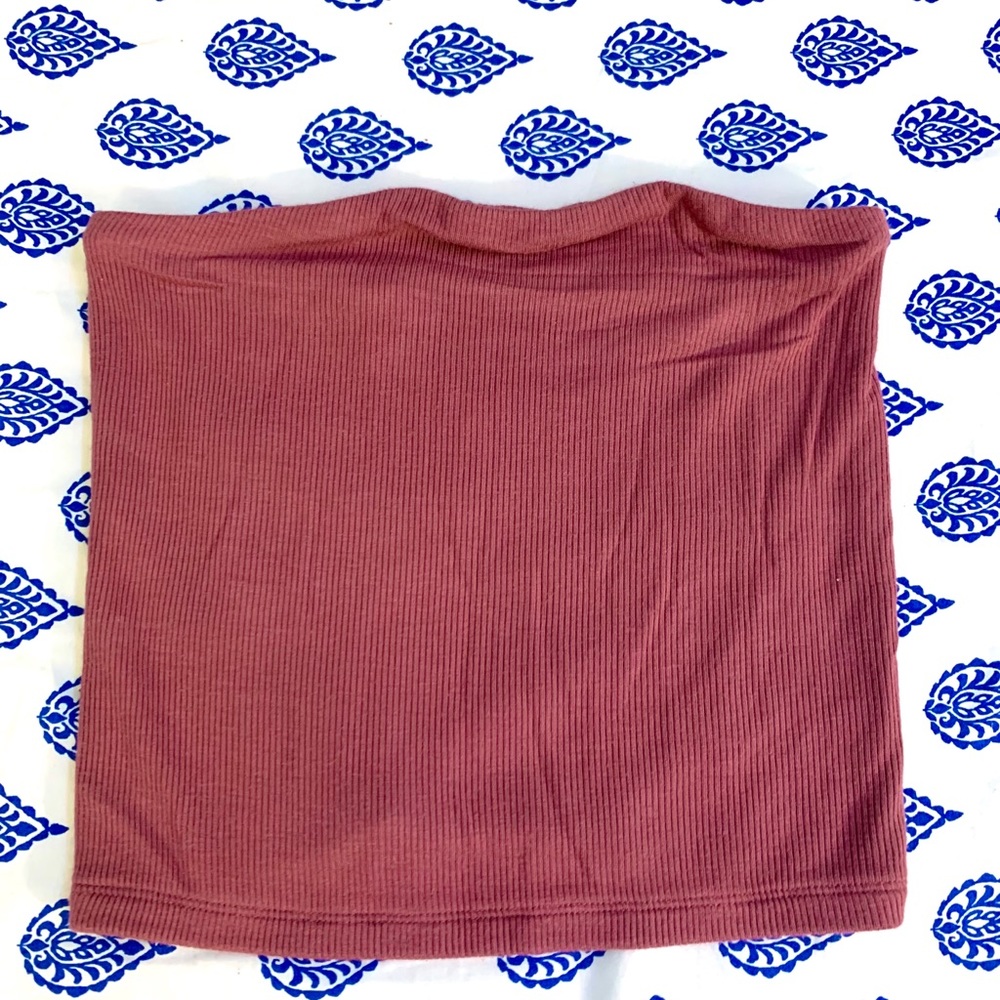 BURGUNDY TUBE TOP